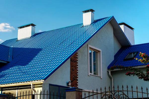 Green Vista Roofing: Dedicated to Quality and Durability