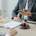 Personal Injury Attorneys and the Role of Expert Witnesses in Injury Cases