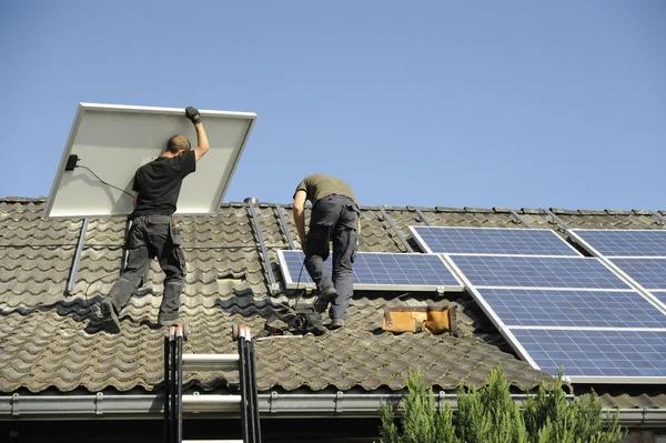 The Future of Clean Energy in North Valley with Solar
